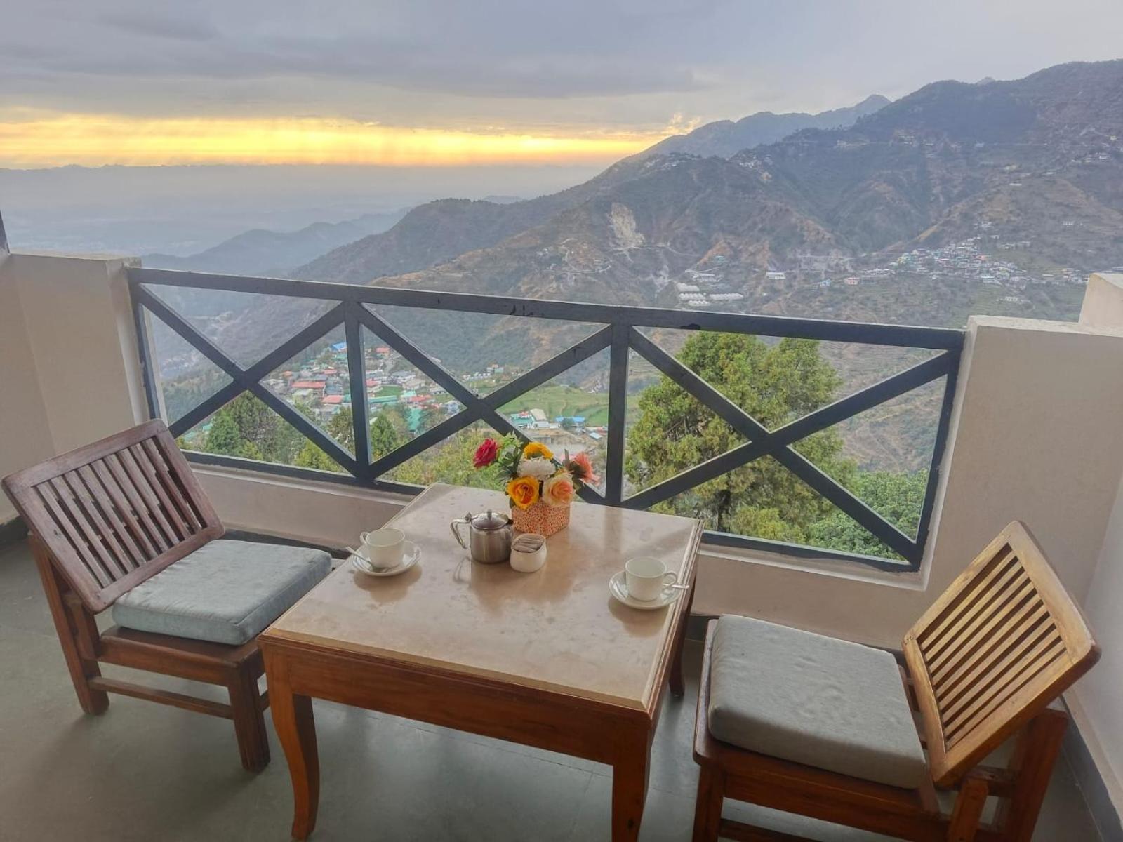Green N Breeze Resorts Mussoorie Exteriér fotografie